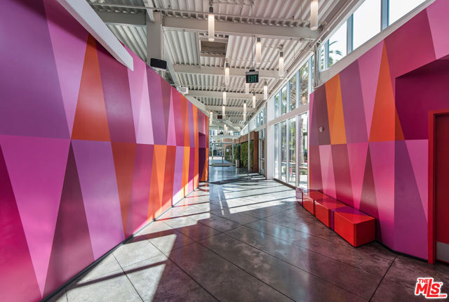 13044 Pacific, Playa Vista CA: https://media.crmls.org/mediaz/3c48a5e4-cf60-41c0-9868-b80fe6daec35.jpg