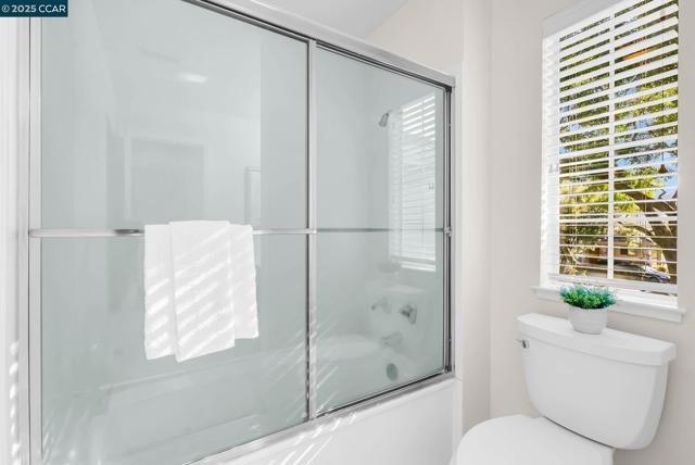 337 Saclan Terrace, Clayton CA: https://media.crmls.org/mediaz/3c48b912-41b2-43c5-91eb-e766d1ee9c71.jpg