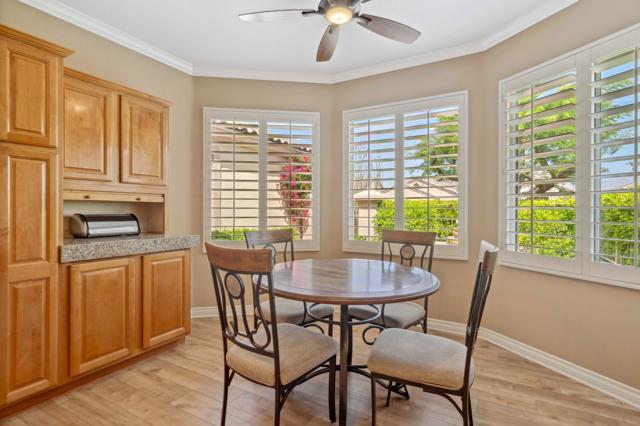 78305 Kensington Avenue, Palm Desert CA: https://media.crmls.org/mediaz/3c49f42d-97c8-4fee-938d-f988b39cf5f1.jpg