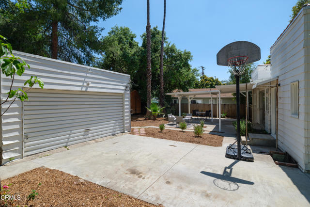 Detail Gallery Image 32 of 46 For 2804 Lincoln Ave, Altadena,  CA 91001 - 2 Beds | 1 Baths