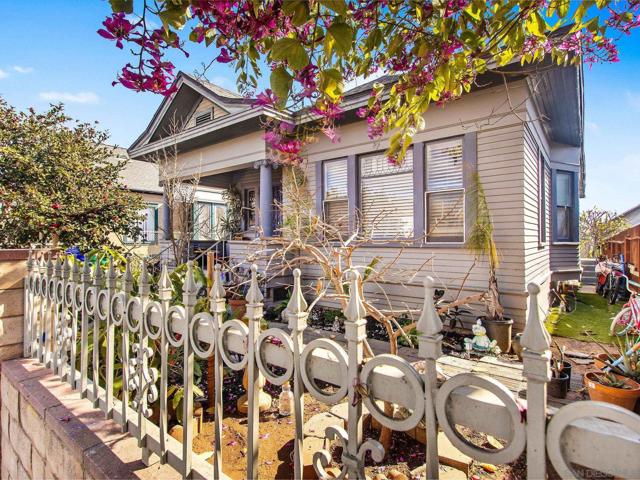 2461 L St, San Diego, California 92102, ,Multi-Family,For Sale,L St,250020896SD