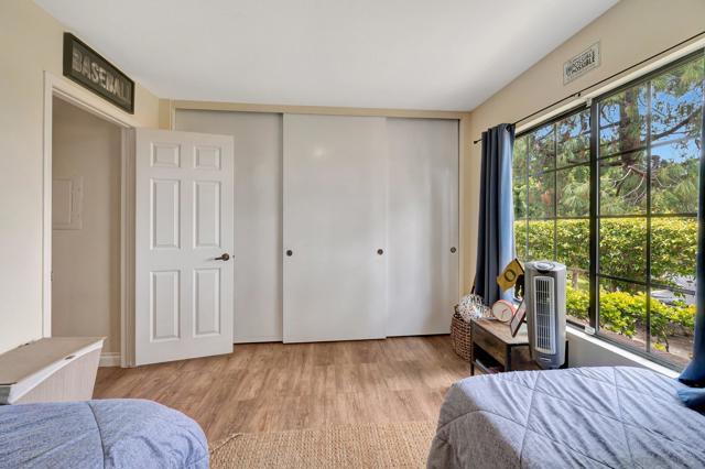 15628 Via Marchena, San Diego CA: https://media.crmls.org/mediaz/3c4ec277-e2b7-4deb-ac4c-da5d3a201f67.jpg