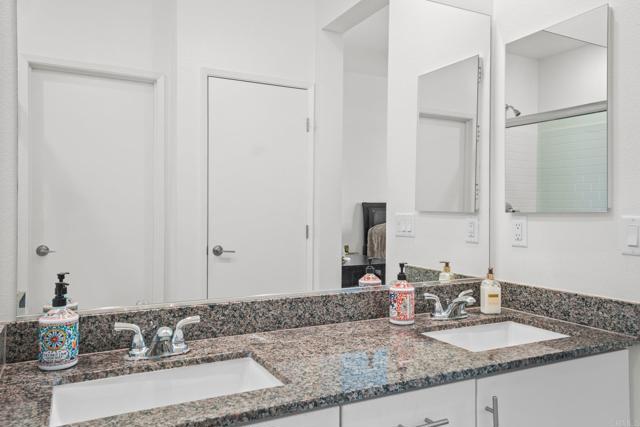 5495 Seacliff Place, San Diego CA: https://media.crmls.org/mediaz/3c4ed66a-973e-4db1-90c9-3aa5f581cd3b.jpg