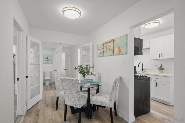 745 West St, San Diego CA: https://media.crmls.org/mediaz/3c4f0f0c-866a-401a-bd5f-a27800a38b48.jpg
