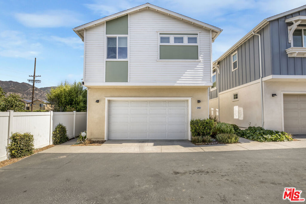 13450 Hubbard Street