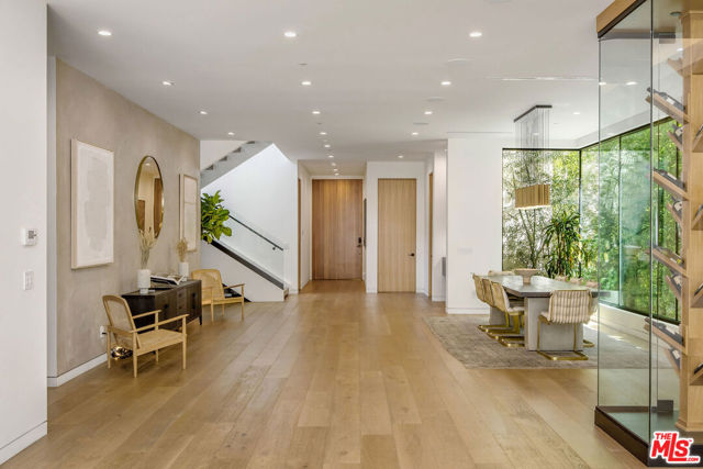 347 N Alfred Street, Los Angeles CA: https://media.crmls.org/mediaz/3c50dff3-3368-4a57-a7b0-943ae97efdd5.jpg