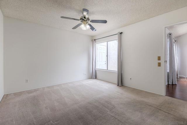 14745 Caminito Orense Este, San Diego CA: https://media.crmls.org/mediaz/3c52018f-103d-46b0-9496-0b5c18388379.jpg