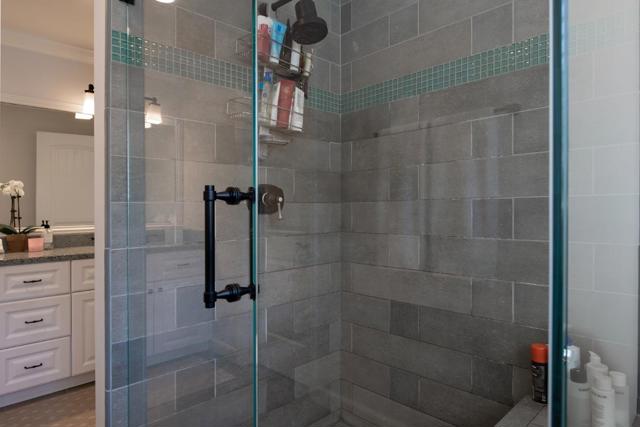 1360 Elder Avenue, Menlo Park CA: https://media.crmls.org/mediaz/3c539d73-c2e6-4d92-a976-b79347d8118b.jpg