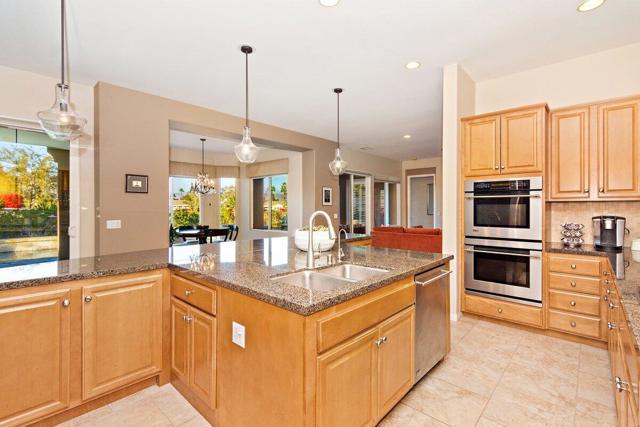 81196 Victoria Lane, La Quinta CA: https://media.crmls.org/mediaz/3c53b9e1-21f7-47ce-b621-7fdc947d921b.jpg