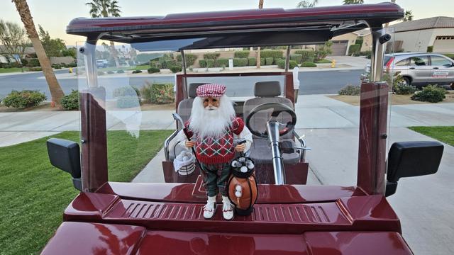 60553 Juniper Lane, La Quinta CA: https://media.crmls.org/mediaz/3c54485f-4e4a-433b-aff5-cb566bd73ee2.jpg