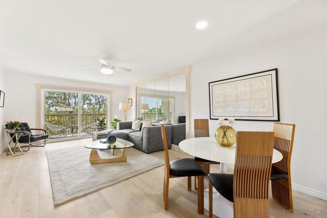 902 Caminito Madrigal, Carlsbad CA: https://media.crmls.org/mediaz/3c54f2ca-b84a-4e03-b2e4-0570f7911c9a.jpg