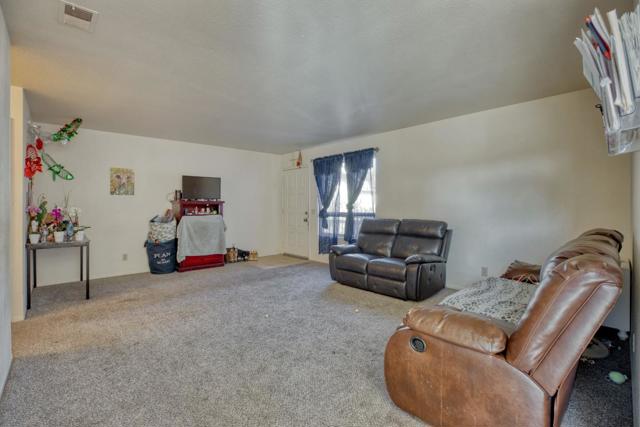29 Altamont Drive, Watsonville CA: https://media.crmls.org/mediaz/3c558414-cf36-4052-ad32-3494593bb3e7.jpg