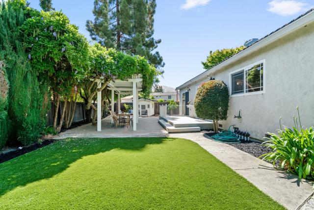 45490 Concho Court, Fremont CA: https://media.crmls.org/mediaz/3c564356-06ed-4ef0-95d3-c0e2b9321457.jpg
