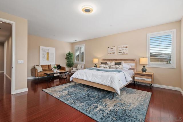 10518 Monterey Ridge Dr, San Diego CA: https://media.crmls.org/mediaz/3c56760e-cd35-499f-a5a9-0a21357df666.jpg
