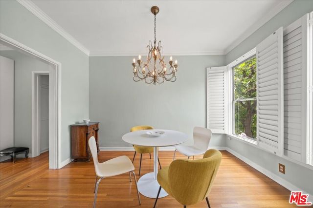 80 S Grand Avenue, Pasadena CA: https://media.crmls.org/mediaz/3c571c34-5991-49a8-9e21-09c7f95358a8.jpg