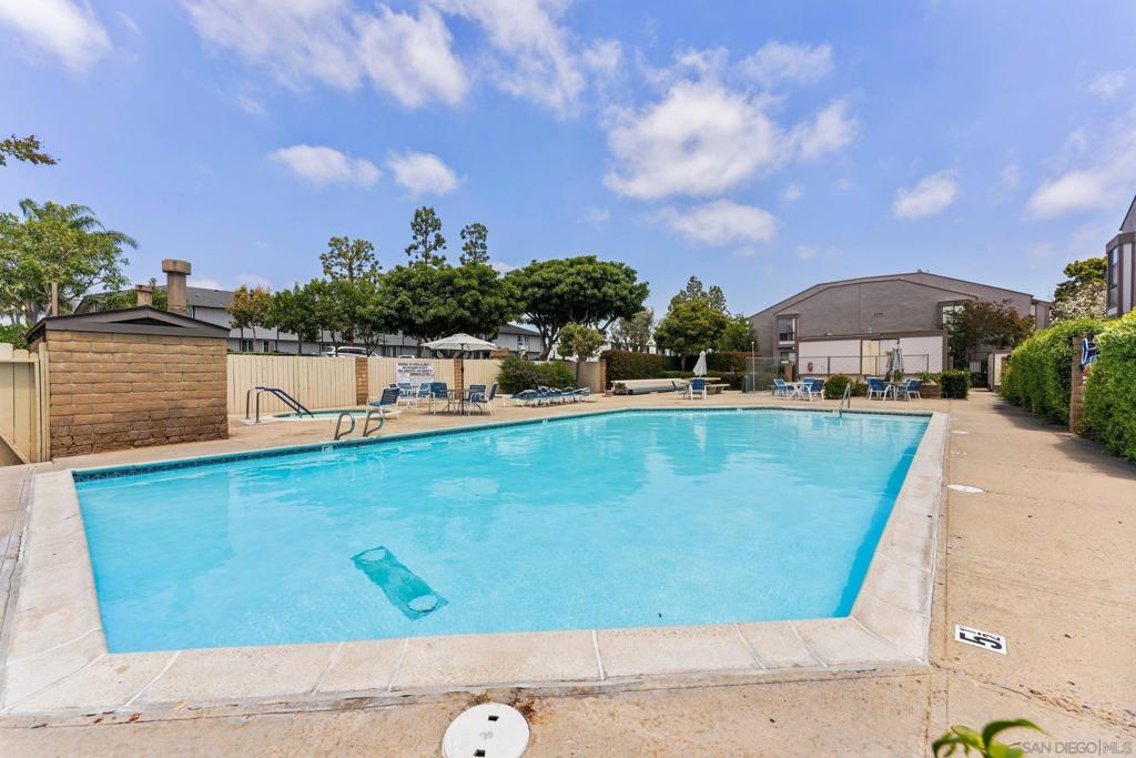 9289 Village Glen Dr. - photo 20