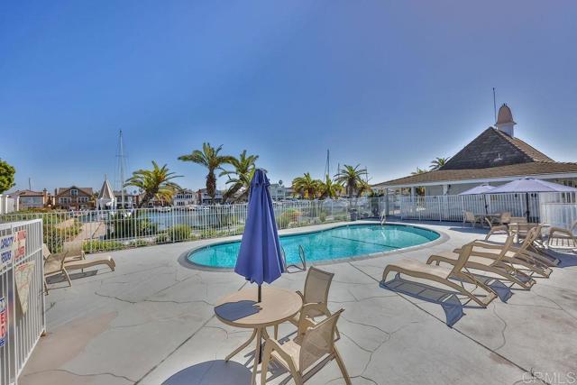 Detail Gallery Image 49 of 52 For 79 Half Moon Bend, Coronado,  CA 92118 - 3 Beds | 2 Baths