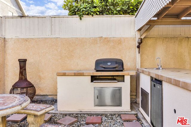 10133 Maple Street, Bellflower CA: https://media.crmls.org/mediaz/3c599d10-bfb4-45ba-870f-1be58e27744b.jpg