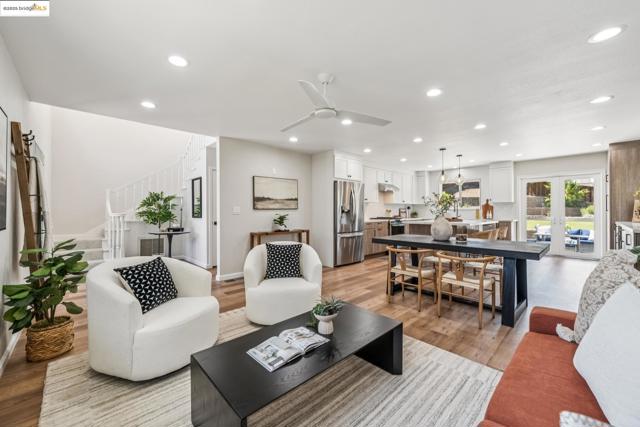 1051 Kaski Ln, Concord CA: https://media.crmls.org/mediaz/3c59a006-39f7-45ef-8be5-c149443c1287.jpg