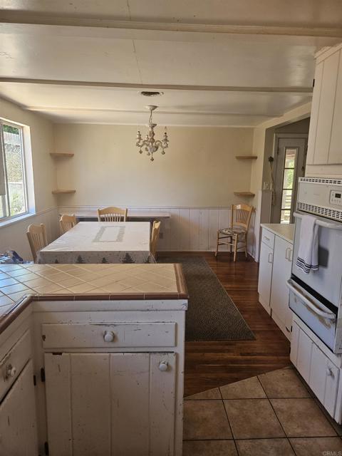 Detail Gallery Image 3 of 23 For 733 Cathy, Cardiff By The Sea,  CA 92007 - 4 Beds | 2 Baths