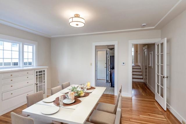 828 Highland Avenue, San Mateo CA: https://media.crmls.org/mediaz/3c5a37a2-e23c-499b-8ab3-10032c1b3378.jpg