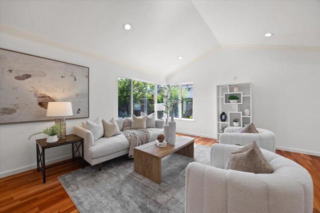 21547 Rosario Avenue, Cupertino CA: https://media.crmls.org/mediaz/3c5a51ef-0ace-4131-b44d-c620d3fff37f.jpg