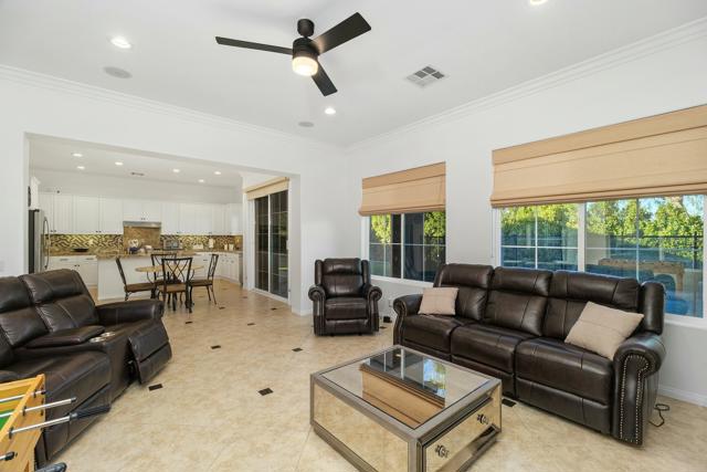 Image 7 of 38 For 59 Via Santo Tomas Drive