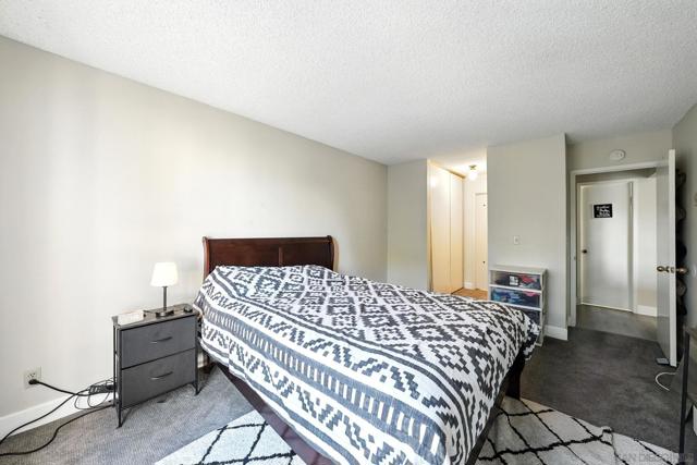 7838 Cowles Mountain Court, San Diego CA: https://media.crmls.org/mediaz/3c5b615a-fe49-407a-babd-ebbf82a6038c.jpg