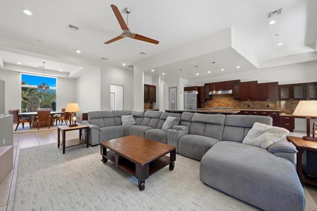 47200 Desert Lily Drive, Palm Desert, CA 92260