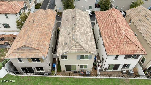 8565 N Walnut Way, West Hills CA: https://media.crmls.org/mediaz/3c5c6394-d6a1-4683-92f6-d84eb0ed4b32.jpg