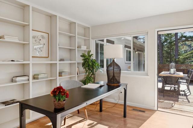 3 Sommerset Rise, Monterey CA: https://media.crmls.org/mediaz/3c5dab20-9133-4292-826f-75cb133dce76.jpg