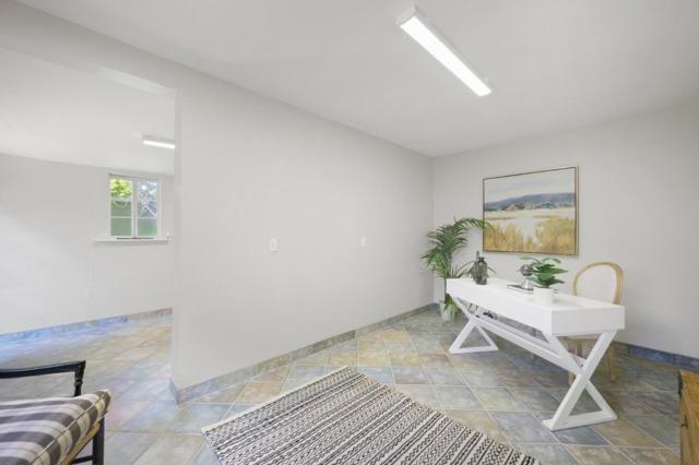 1249 Oak Street, San Mateo CA: https://media.crmls.org/mediaz/3c5e739e-b844-4be5-abf8-5cdcfd2cb6dd.jpg