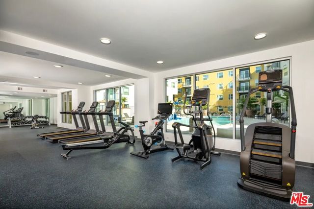 10568 Promenade Gateway, El Monte CA: https://media.crmls.org/mediaz/3c5ea2d8-d015-433b-89dd-58816205b277.jpg