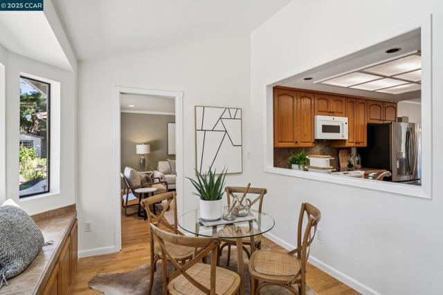 728 San Bruno Ct, Concord CA: https://media.crmls.org/mediaz/3c5ed504-e62a-4508-8931-cabcadadef57.jpg