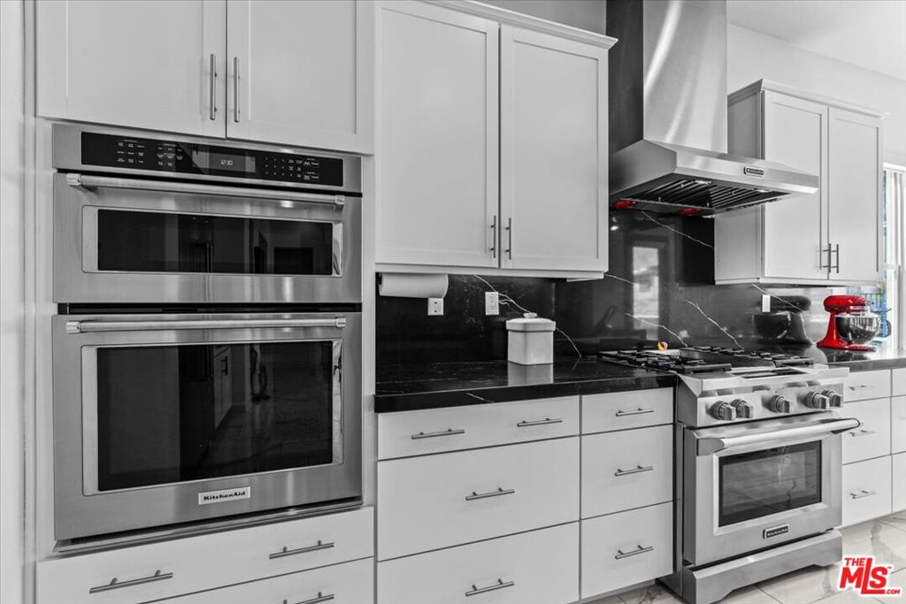 MLS #25608345 image #12