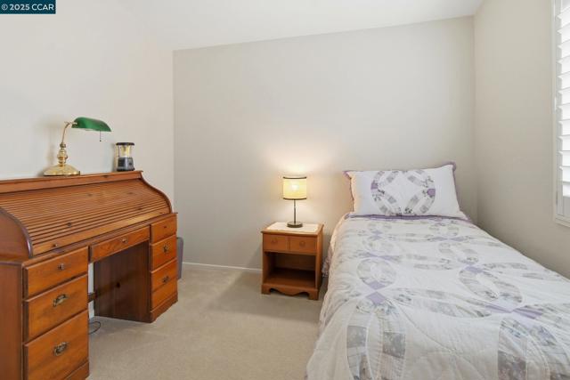 443 Mandarin Cir, Vacaville CA: https://media.crmls.org/mediaz/3c5efc67-0e91-4e1d-ba0a-9f5934e585b1.jpg