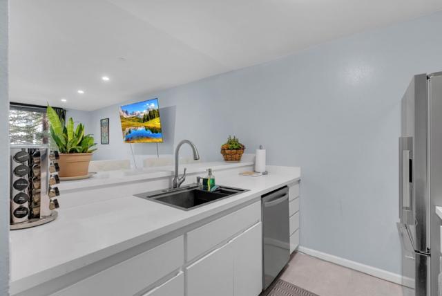 701 Shelter Creek Ln Lane, San Bruno, California 94066, 1 Bedroom Bedrooms, ,1 BathroomBathrooms,Condominium,For Sale,Shelter Creek Ln,ML81996158