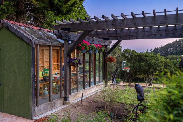 235 Vista Del Pajaro Road, Corralitos CA: https://media.crmls.org/mediaz/3c5f92ff-dcbb-493d-8ddc-95a22e03e9c3.jpg