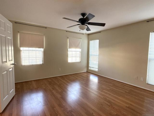1469 Normandy Dr, Chula Vista CA: https://media.crmls.org/mediaz/3c60d7be-e0aa-4cad-98fc-af5cb6678840.jpg