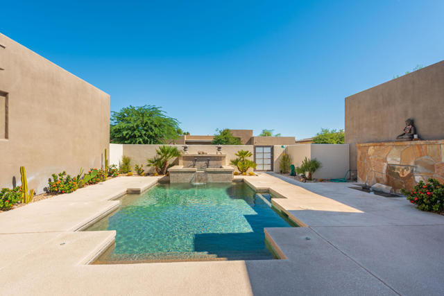 1615 Savvy Court, Palm Springs CA: https://media.crmls.org/mediaz/3c60e178-edb9-4eb7-8576-44a986c2ee15.jpg