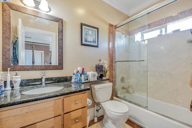 190 Pickering Ave, Fremont CA: https://media.crmls.org/mediaz/3c63fa8e-b70e-4513-8945-87cb801aae6c.jpg