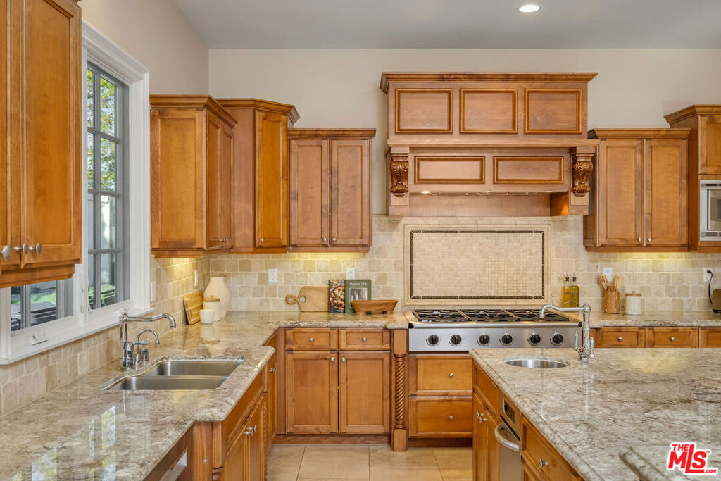 MLS #26859719 image #21