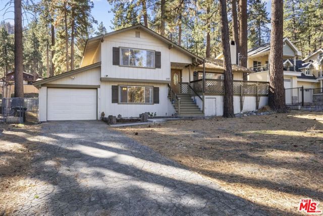 1197 Oriole Road, Wrightwood CA: https://media.crmls.org/mediaz/3c6811b3-61a5-419e-9a3e-b7712e1f29a5.jpg