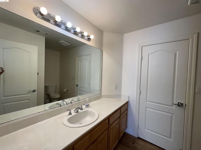 Image 9 of 22 For 1944 Mokelumne Dr