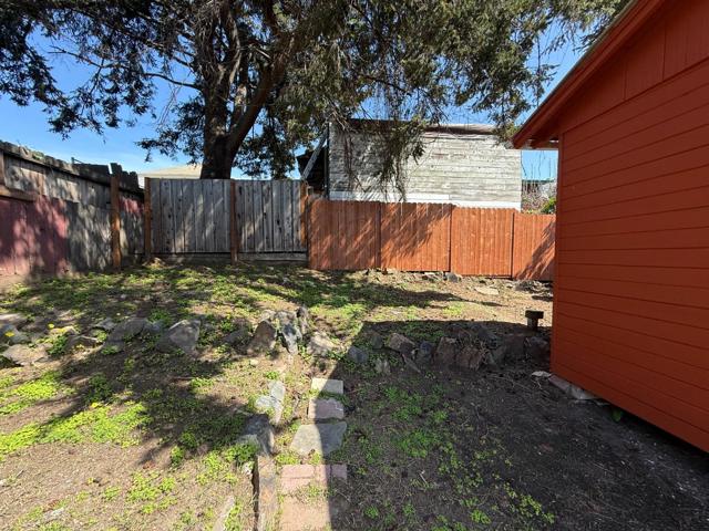 3050 22nd Avenue, Oakland CA: https://media.crmls.org/mediaz/3c6a00f6-8d3a-4ec7-9867-0c0681e5a09f.jpg