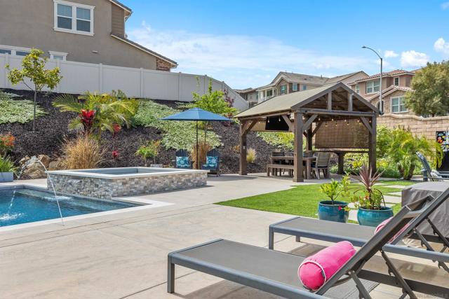 303 Ventasso Way, Fallbrook CA: https://media.crmls.org/mediaz/3c6a0500-06e7-402b-9bf6-73f8e4a202c4.jpg