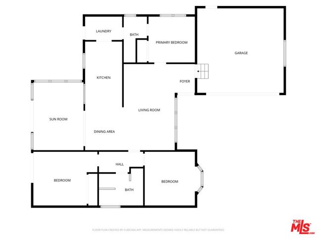 9610 Odessa Avenue, Northridge CA: https://media.crmls.org/mediaz/3c6b2468-3f72-413a-a8b9-b5171c0da1eb.jpg