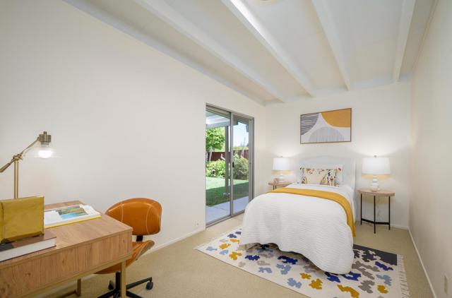 3129 Stelling Drive, Palo Alto CA: https://media.crmls.org/mediaz/3c6b8d5a-42f2-42a4-9760-7d76704044b4.jpg