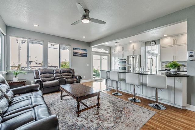 2072 Windward, Discovery Bay CA: https://media.crmls.org/mediaz/3c6baa19-e12f-4f37-b945-121818e0626d.jpg