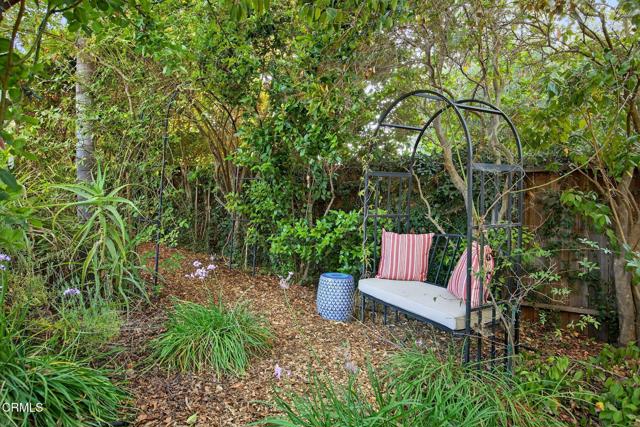 1454 S La Luna Avenue, Ojai CA: https://media.crmls.org/mediaz/3c6cadf6-fb88-419f-8661-724d885fa121.jpg